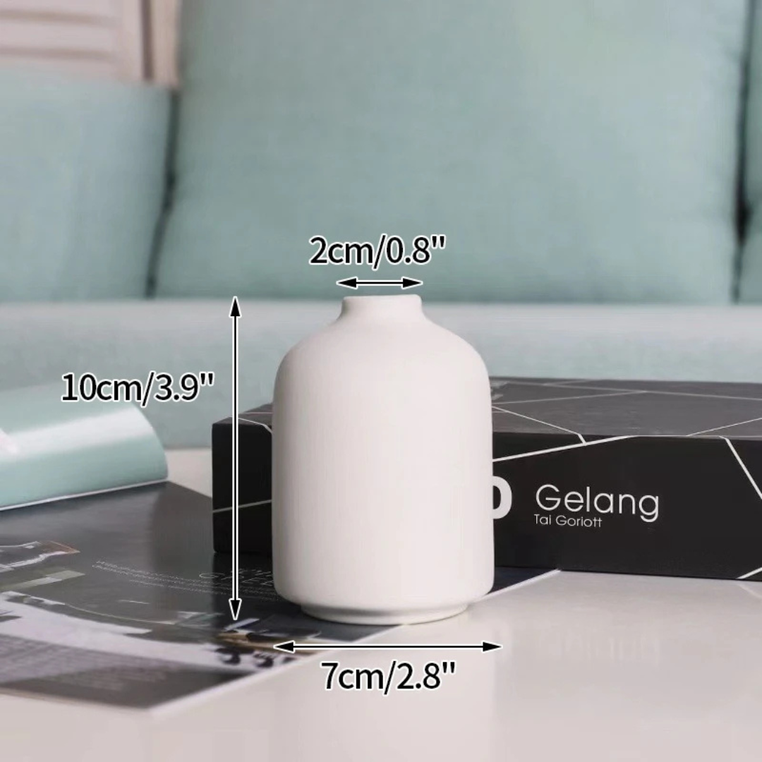 Ceramic Vase (Nordic Style)