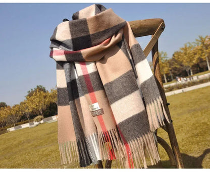 Women's "British Classic" Print Scarf.