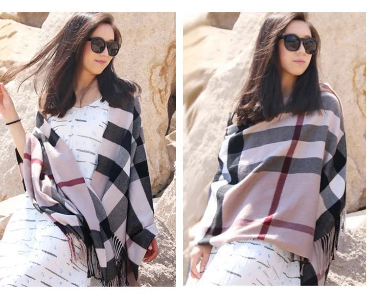 Women's "British Classic" Print Scarf.