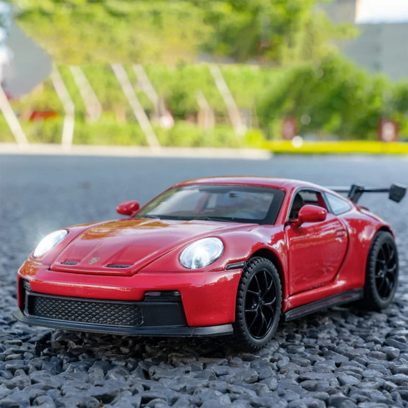 Porsche 911 GT3 1:32 Scale Model