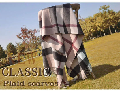 Women's "British Classic" Print Scarf.