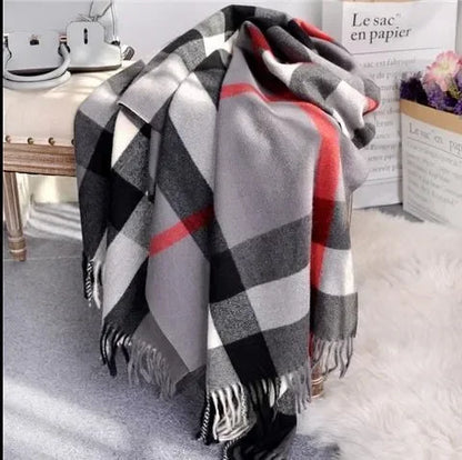 Women's "British Classic" Print Scarf.