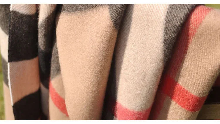 Women's "British Classic" Print Scarf.